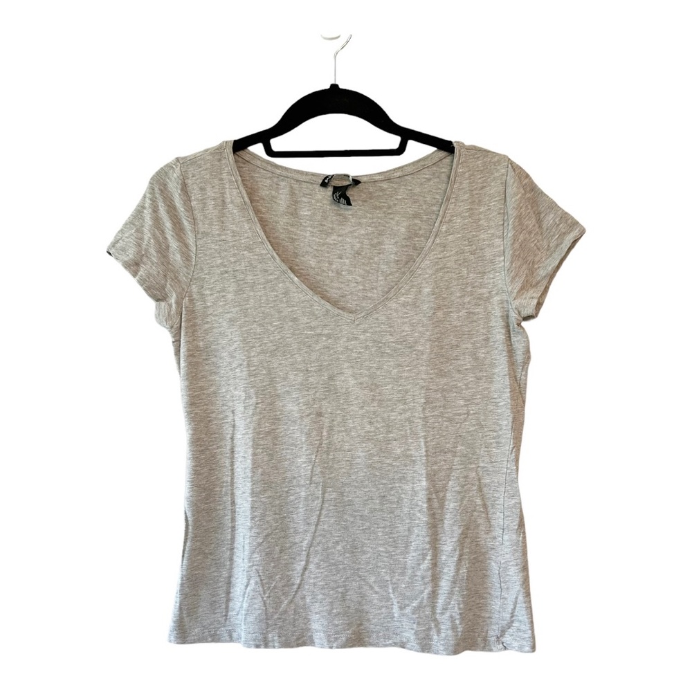 H&M Basic V Neck Cap Sleeve Cotton Stretch Tee Shirt Grey Size Medium
